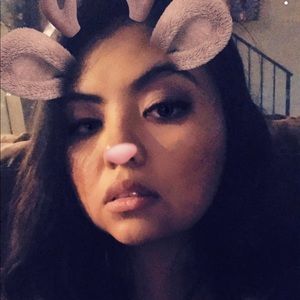 Meet your Posher, Adriana